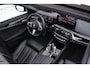 BMW 5-Serie 530i High Executive M-Sport | Facelift | 20" | Leer | Schuif/kantel dak | HUD | Hifi | Elektr. stoel memory | 4-zone clima | Alarm kl. 3 | Grootlichtassistent | Etc.