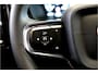 Volvo XC40 1.5 T5 Plug-in Hybrid 193kW/262pk DCT7 Ultimate Bright PANORAMADAK + EL.TREKHAAK + HARMAN/KARDON + ADAPT.CRUISE + PILOT ASSIST + NAVI SENSUS + BLIS + LANE ASSIST + EL.STOELEN + STOEL-&STUURVERWARMING + CAMERA + KEYLESS + PARKSENSOREN V&A + 19” LM-VELGEN!