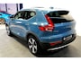 Volvo XC40 1.5 T5 Plug-in Hybrid 193kW/262pk DCT7 Ultimate Bright PANORAMADAK + EL.TREKHAAK + HARMAN/KARDON + ADAPT.CRUISE + PILOT ASSIST + NAVI SENSUS + BLIS + LANE ASSIST + EL.STOELEN + STOEL-&STUURVERWARMING + CAMERA + KEYLESS + PARKSENSOREN V&A + 19” LM-VELGEN!