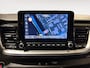 Kia Stonic 1.0 T-GDI Automaat Black Edition | Navigatiesysteem | Apple Carplay / Android Auto | Licht + Regensensor | Parkeersensoren + Camera Achter | Cruise Control | 17" Lichtmetalen Velgen | Climate Control | Rijstrooksensor + Correctie