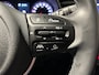 Kia Stonic 1.0 T-GDI Automaat Black Edition | Navigatiesysteem | Apple Carplay / Android Auto | Licht + Regensensor | Parkeersensoren + Camera Achter | Cruise Control | 17" Lichtmetalen Velgen | Climate Control | Rijstrooksensor + Correctie