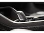 Volvo XC40 P8 Recharge AWD R-Design 78 kWh 3-Fase [ Stylingpack Comfortstoelen Stoelverwarming ]