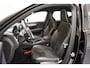 Volvo XC40 P8 Recharge AWD R-Design 78 kWh 3-Fase [ Stylingpack Comfortstoelen Stoelverwarming ]