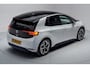 Volkswagen ID.3 58 kWh First Plus [ LED Navi Stoelverwarming Apple/Android ]