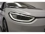 Volkswagen ID.3 58 kWh First Plus [ LED Navi Stoelverwarming Apple/Android ]