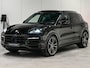 Porsche Cayenne 3.0 E-Hybrid · Sport chrono · Panorama dak · Adaptive cruise · 360 Camera · Keyless · Luchtvering · Bose sound · Memory seats · Ambiance · Trekhaak