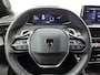Peugeot 2008 1.2 Hybrid Allure 145pk Automaat | Navigatie | Climate Control | Adatieve Cruise Control | 17"LMV | Camera Voor + Achter | Dodehoekdetectie | LED | Apple Carplay/Android Auto |