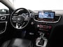 Kia Xceed 1.6 GDi PHEV ExecutiveLine | Trekhaak | Panoramadak | Lederen Bekleding | Stoelventilatie | Elektrisch verstelb. bestuurdersstoel met geheugen | Stoel/Stuurwielverwarming