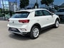 Volkswagen T-Roc 1.5 TSI 150pk DSG Style Carplay | Camera | Keyless | Elek. Achterklep | Rijklaar incl. garantie