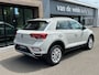 Volkswagen T-Roc 1.5 TSI 150pk DSG Style Carplay | Camera | Keyless | Elek. Achterklep | Rijklaar incl. garantie