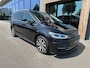 Volkswagen Touran 1.5 TSI 150pk DSG R-line Highline | Led | Trekhaak | Dode hoek | Camera | Keyless | Rijklaar incl. garantie