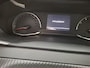 Peugeot 208 1.2 PureTech Blue Lease Active Airco Cruise Control Carplay Navigatie Parkeersensoren Achter