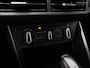 Volkswagen Polo 1.0 TSI R-Line (APPLE CARPLAY,LED,SPORTSTOELEN,LM-VELGEN,CLIMATE,ADAPTIVE CRUISE,TREKHAAK,TOPCONDITIE)