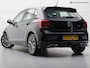Volkswagen Polo 1.0 TSI R-Line (APPLE CARPLAY,LED,SPORTSTOELEN,LM-VELGEN,CLIMATE,ADAPTIVE CRUISE,TREKHAAK,TOPCONDITIE)