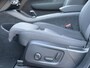Volvo EX40 Single Motor Plus Europa 70 kWh | Stoel/stuurverwarming | Draadloze telefoon lader | DAB | Harman/Kardon | Parkeercamera | Adaptieve cruise control | Pilot assist | Keyless entry/drive |