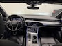 Audi A6 Avant 55 TFSI e quattro 3x S-Line VESUVGRAU PANO/TREKHAAK/HEAD-UP/MASSAGE+VENTILATIE/360CAMERA/VALCONA-LEER+MEMORY/20"/SFEER/KEYLESS/MATRIX/SPORTPAKKET/AUDI DEALER HISTORIE