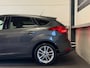 Ford Focus 1.0 Titanium Cruise Control, Achteruitrijcamera, Bluetooth, Parkeersensoren Rondom, Stoelverwarming, Navigatie, Airco