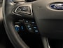 Ford Focus 1.0 Titanium Cruise Control, Achteruitrijcamera, Bluetooth, Parkeersensoren Rondom, Stoelverwarming, Navigatie, Airco