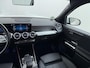 Mercedes-Benz GLB 200 Luxury Business Solution | Sfeerverlichting | Achteruitrij Camera | Smartphone Integratie | Dodehoek Assistent | Klasse 3 Alarm | Augmented Reality