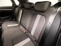 Audi A3 Sportback 40 TFSI e Sport 204Pk Automaat (APPLE CARPLAY, CLIMATE, STOELVERWARMING, GETINT GLAS, SPORTSTOELEN, PARKEERSENSOREN, ZWART HEMEL, 18'' LM VELGEN, CRUISE, NIEUWSTAAT)