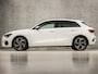 Audi A3 Sportback 40 TFSI e Sport 204Pk Automaat (APPLE CARPLAY, CLIMATE, STOELVERWARMING, GETINT GLAS, SPORTSTOELEN, PARKEERSENSOREN, ZWART HEMEL, 18'' LM VELGEN, CRUISE, NIEUWSTAAT)