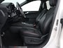 Ford Kuga 2.5 PHEV ST-Line | Panoramadak | Head-Up | Trekhaak | Stoelverwarming | Adaptive cruise | 360 Camera | Bang & Olufsen | Carplay | Keyless | Achterbankverwarming | Digital Cockpit | Plug In