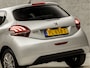 Peugeot 208 1.2 PureTech Allure Sport (PANORAMADAK, APPLE CARPLAY, NAVIGATIE, CLIMATE, GETINT GLAS, SPORTSTOELEN, CRUISE, LM VELGEN, NIEUWE APK, NIEUWSTAAT)