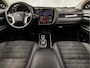 Mitsubishi Outlander 2.4 PHEV Intense 225Pk Automaat (GROOT NAVI, LEDER/ALCANTARA, CAMERA, STOELVERWARMING, SPORTSTOELEN, GETINT GLAS, CRUISE, KEYLESS, ELEK ACHTERKLEP, NIEUWSTAAT)