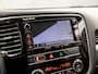 Mitsubishi Outlander 2.4 PHEV Intense 225Pk Automaat (GROOT NAVI, LEDER/ALCANTARA, CAMERA, STOELVERWARMING, SPORTSTOELEN, GETINT GLAS, CRUISE, KEYLESS, ELEK ACHTERKLEP, NIEUWSTAAT)