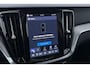Volvo V60 T6 Plug-in hybrid Plus Dark | Panoramadak | ACC | Harman/Kardon | Stoel+Stuurverwarming | BLIS | Keyless