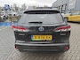 Toyota Corolla Cross 2.0 High Power Hybrid First Edition ALL-SEASON STOELVERW PARK-SENSOREN BLIND-SPOT KEYLESS 18"LM-VELGEN ELEK-ACHTERKLEP APPLE/ANDROID DRAADLOOS-LADEN
