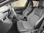 Toyota Corolla Cross 2.0 High Power Hybrid First Edition ALL-SEASON STOELVERW PARK-SENSOREN BLIND-SPOT KEYLESS 18"LM-VELGEN ELEK-ACHTERKLEP APPLE/ANDROID DRAADLOOS-LADEN