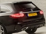 Mercedes-Benz C-klasse Estate 180 AMG Sport 157Pk Automaat (NAVIGATIE, LEDER, CAMERA, STOELVERWARMING, ELEKTRISCHE SPORTSTOELEN, GETINT GLAS, ZWART HEMEL, KEYLESS START, NIEUWE APK, NIEUWSTAAT)