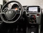 Toyota Aygo 1.0 VVT-i x-play Sport GROOT NAVI, CAMERA, CRUISE, SPORTSTOELEN, XENON, BLUETOOTH, NIEUWSTAAT)