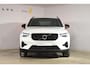Volvo XC40 B4 211PK Automaat Plus Dark / Extra getint glas / Microtech/Nubuck / Camera achter