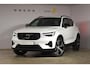 Volvo XC40 B4 211PK Automaat Plus Dark / Extra getint glas / Microtech/Nubuck / Camera achter
