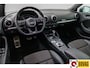 Audi A3 Sportback 40 e-tron 204 PK 2x S-Line | Panoramadak | Adaptive Cruise | Led |Stoelverwarming PDC V+A, Privacy glas, 18 inch