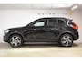 Volvo XC40 B4 211PK Automaat Plus Dark / Extra getint glas / Microtech/Nubuck / Camera achter