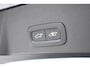 Volvo XC40 B4 211PK Automaat Plus Dark / Extra getint glas / Microtech/Nubuck / Camera achter