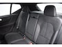 Volvo XC40 B4 211PK Automaat Plus Dark / Extra getint glas / Microtech/Nubuck / Camera achter