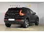 Volvo XC40 B4 211PK Automaat Plus Dark / Extra getint glas / Microtech/Nubuck / Camera achter