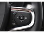 Volvo XC40 B4 211PK Automaat Plus Dark / Navigatie / Adaptive Cruise / Harman Kardon / Stuur- & Stoelverwarming / Elektrische achterklep / Achteruitrijcamera / Elektrische stoelverst. met geheugen / Extra getint glas / Microtech/Nubuck