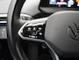 Volkswagen ID.4 Pro 77 kWh Navigatie - IQ light - Stoelverwarming - 360 camera - Side Assist - Warmtepomp