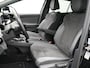 Volkswagen ID.4 Pro 77 kWh Navigatie - IQ light - Stoelverwarming - 360 camera - Side Assist - Warmtepomp