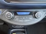 Toyota Yaris 1.5 Hybrid Style Bi-Tone | Stoelverwarming | Climate Control |