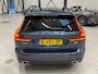 Volvo V60 2.0 B3 Momentum Advantage | Leder | 19" All season Michelin | Dealeronderhouden | Org NL auto | 1e eigenaar
