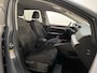 Volkswagen Golf 1.5 eTSI DSG Life Business Alcantara Camera Stoelverwarming Navigatie