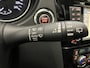 Nissan Qashqai 1.2 Tekna + / Navigatie / Half Lederenbekleding / 360 Graden Camera / Panoramadak / Elektrische Stoelverstelling / Stoelverwarming / 19 inch Wielen /