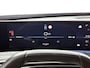 Peugeot 3008 SUV Allure Hybrid 145pk Automaat | Navigatie | 360° camera | Stuurverwarming | Adaptieve Cruise Control | Dodehoeksensor | Climate Control | Parkeersensoren v+a | Draadloze Apple Carplay / Android Auto + telefoonlader | Armsteun | Led koplampen | Keyless | Donker getint glas | 19" Lichtmetalen velgen |