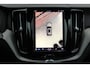 Volvo XC60 T6 Plug-in hybrid AWD Plus Black Edition | Actieve Luchtvering  | Premium audio by Harman Kardon  | 360 graden camera | Panoramadak met schuif-/kantelfunctie | Verwarmbare voorstoelen, achterbank en stuurwiel | 21 inch Lichtmetalen velgen |